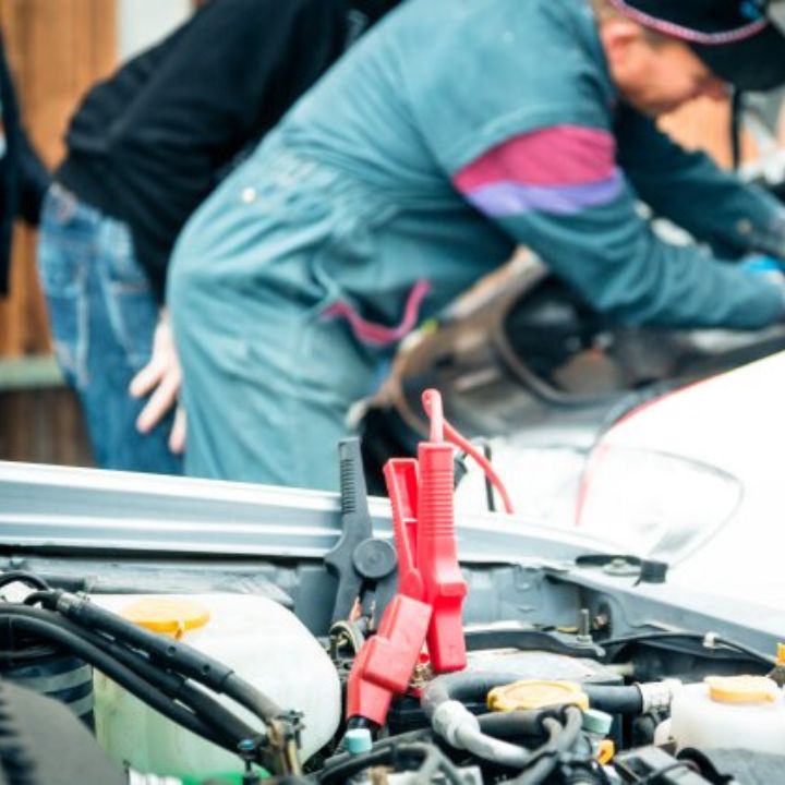 Jumpstart Service in St. Petersburg and Gulfport